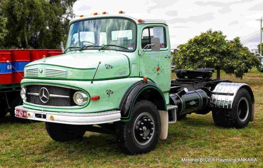 Мерседес 1418