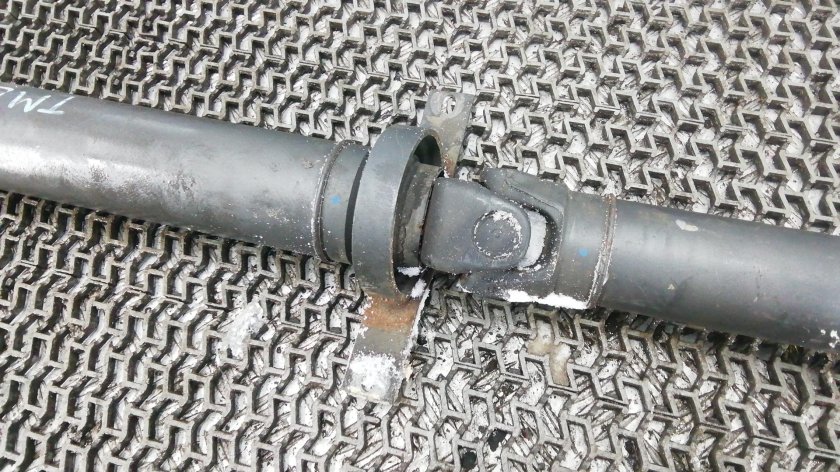 BMW e60 карданный вал