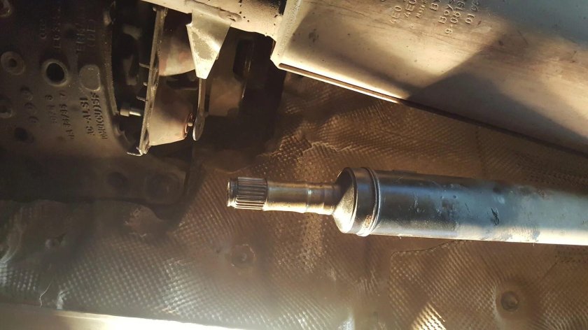 Пыльник кардана Ауди а8 д2