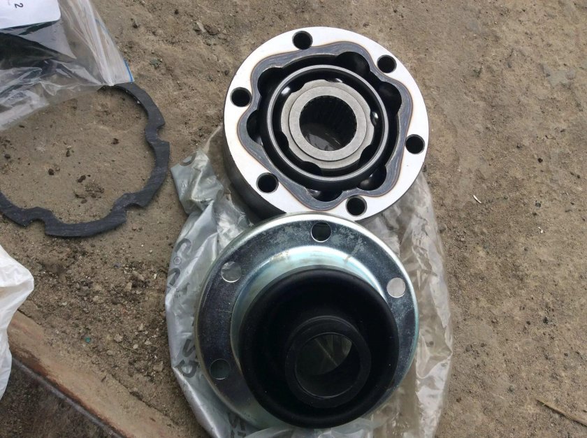 Пыльник шруса кардана Ауди а8 д2