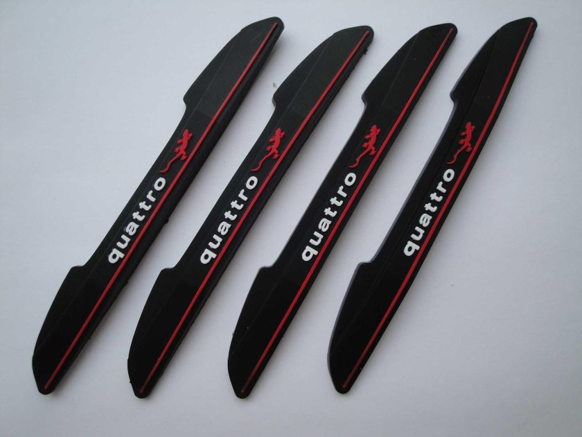 Накладки на двери автомобиля