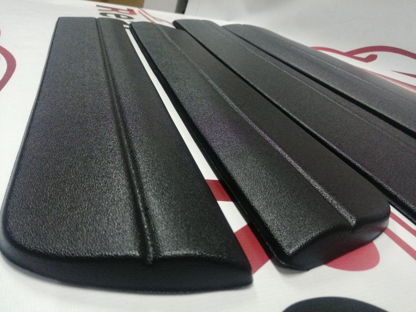 Пластиковые накладки на ВАЗ 2109