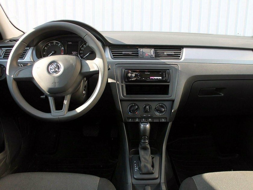 Рапид 2017 салон