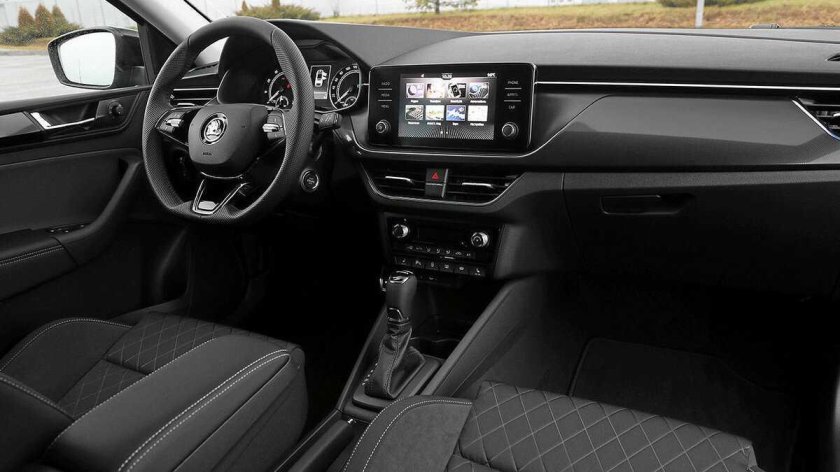 Шкода Рапид 2021 салон