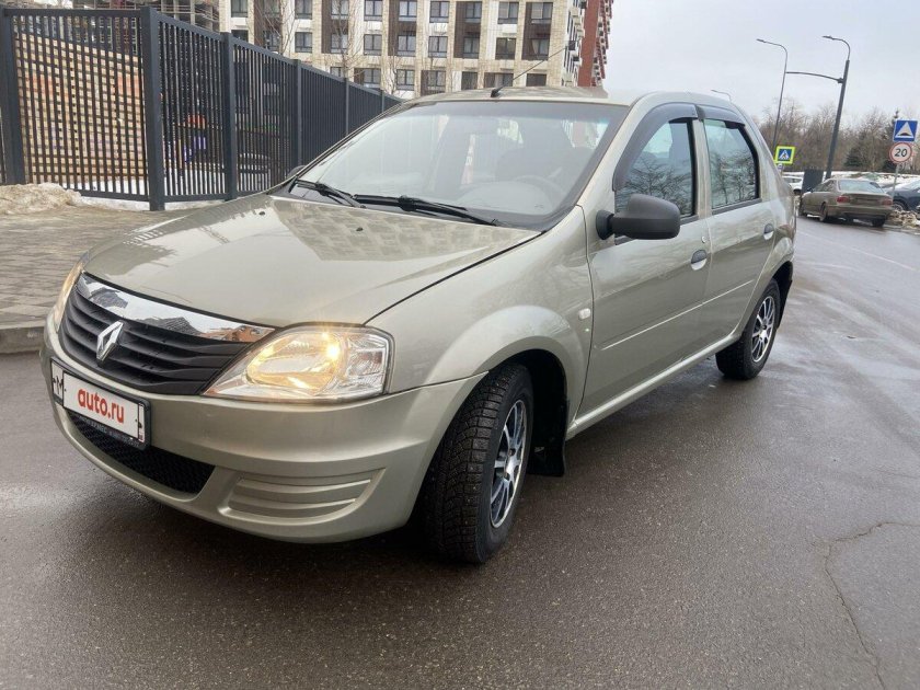 Рено логан 2012 бежевый