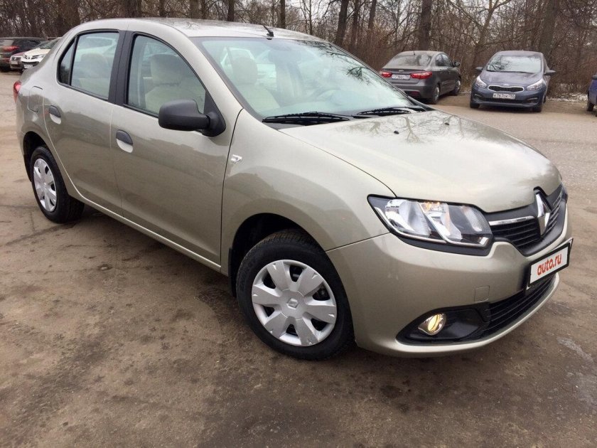 Рено Логан 2014 бежевый
