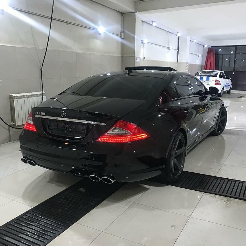 Мерседес CLS 63 AMG бункер