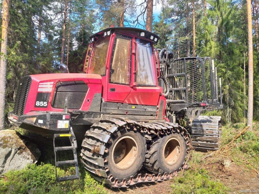 Форвардер Комацу 895