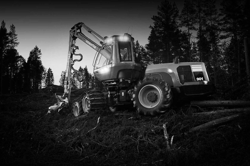 Харвестер Valmet 901