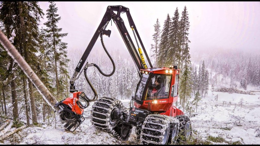 Харвестер Валмет 911