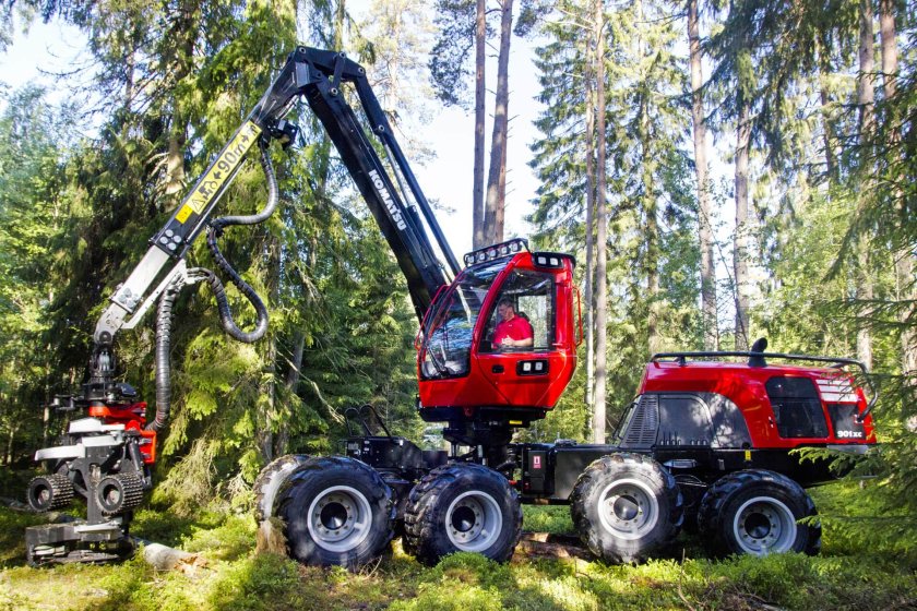 Харвестер Komatsu 901xc