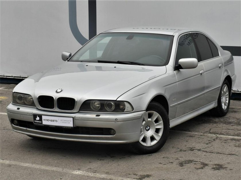 BMW 520 2003