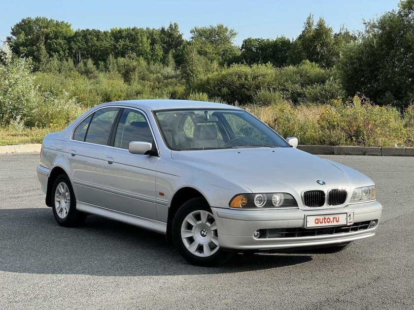 BMW 3 e46) 318i