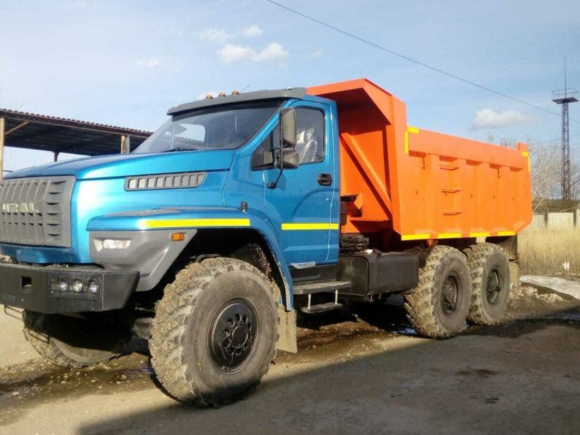 Самосвал урал 55571-5121-72