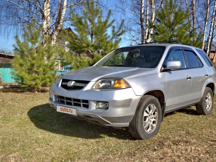 Акура МДХ 2004