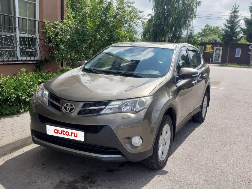 Toyota rav 4 2014
