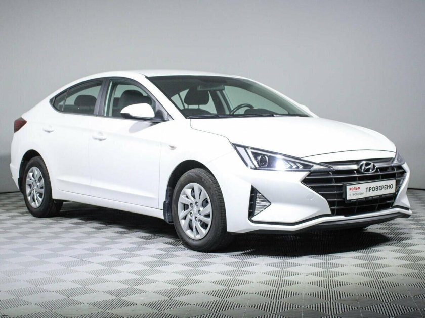 Hyundai Elantra 2019