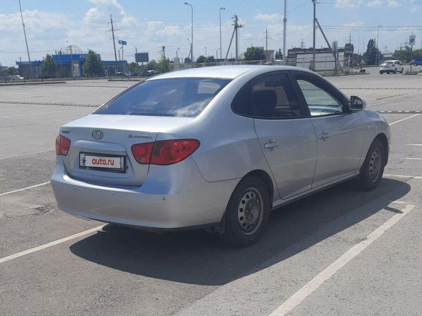 Хендай элантра 2009 года