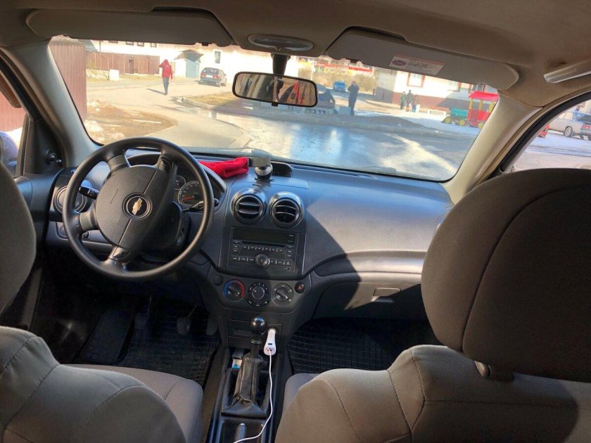 Шевроле Авео Люкс комплектация