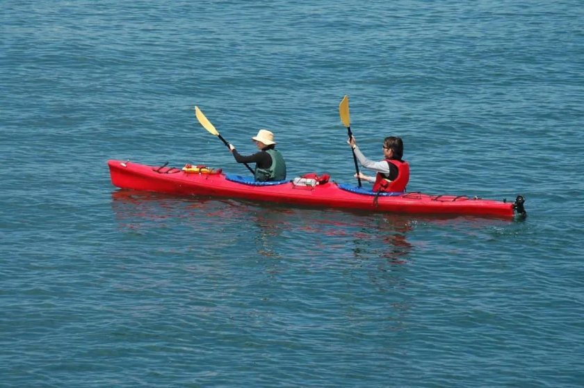 Каноэ с детьми в дождливую погоду