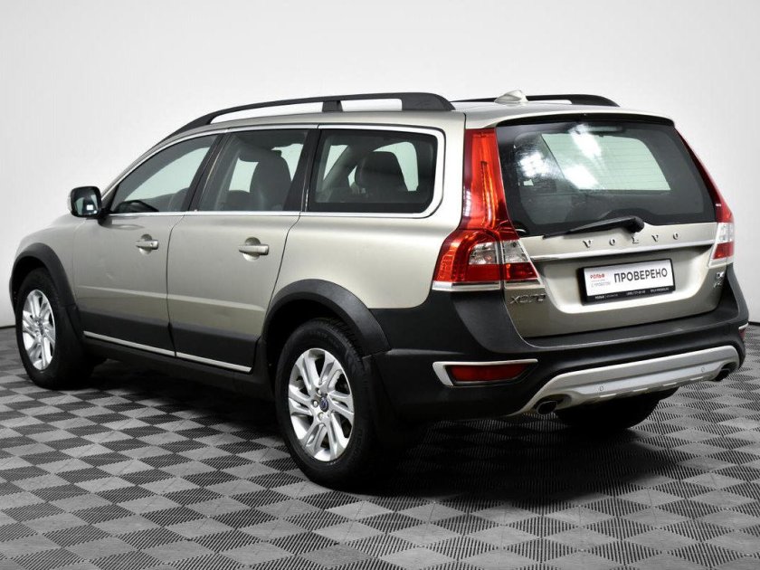 Volvo xc70 II Рестайлинг