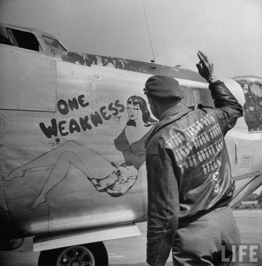 Граффити самолет