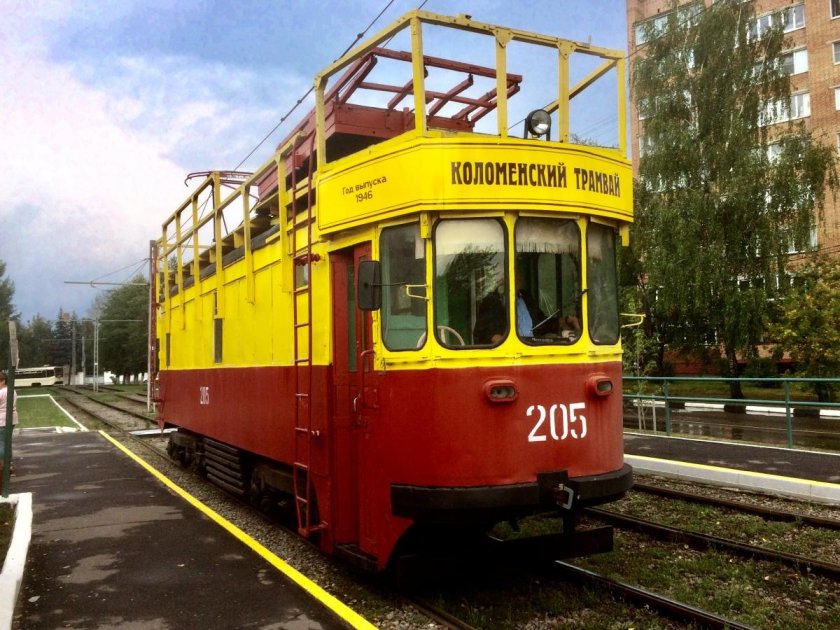 Трамвай Коломенский моторный