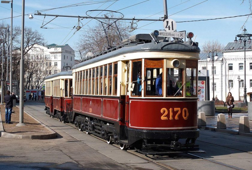 Трамвайный вагон км 2170