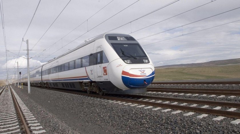 Новый скоростной поезд