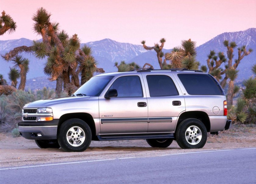 Chevrolet Tahoe 800