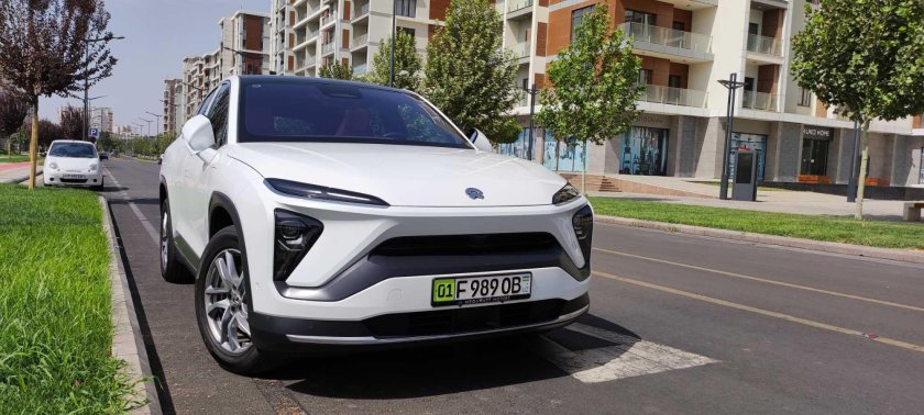 Электромобили Nio ec6