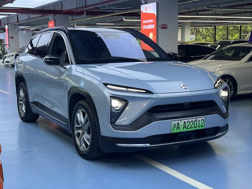 Электромобиль нио ес6