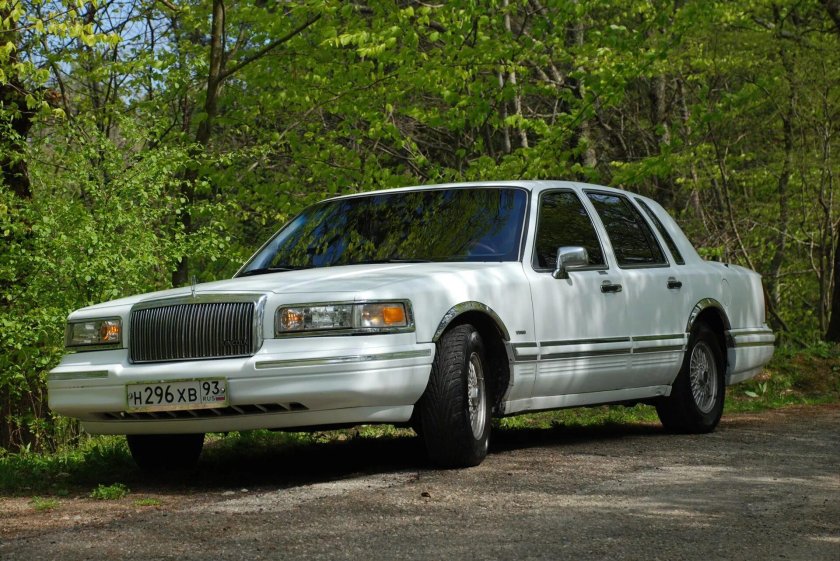 Lincoln Town car 1993