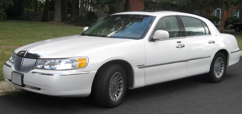 Lincoln Town car 1998