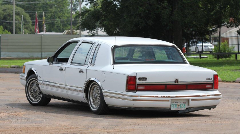 Lincoln Town car 1991