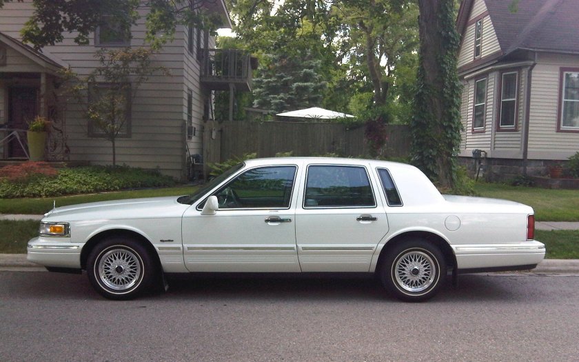 Линкольн Таун кар 1997