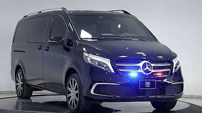 Mercedes Benz v class 2022