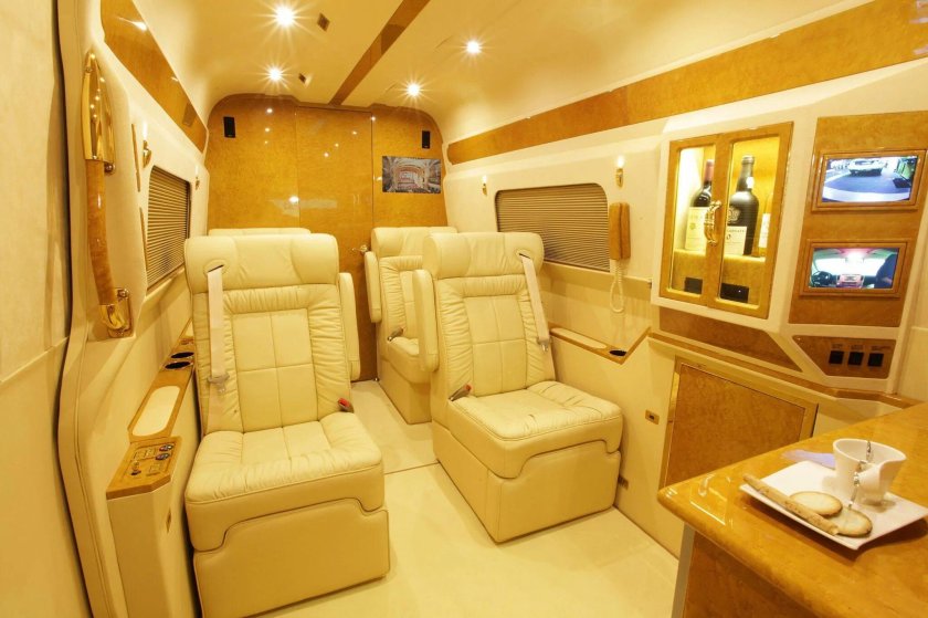 Мерседес Спринтер Lexani Motorcars