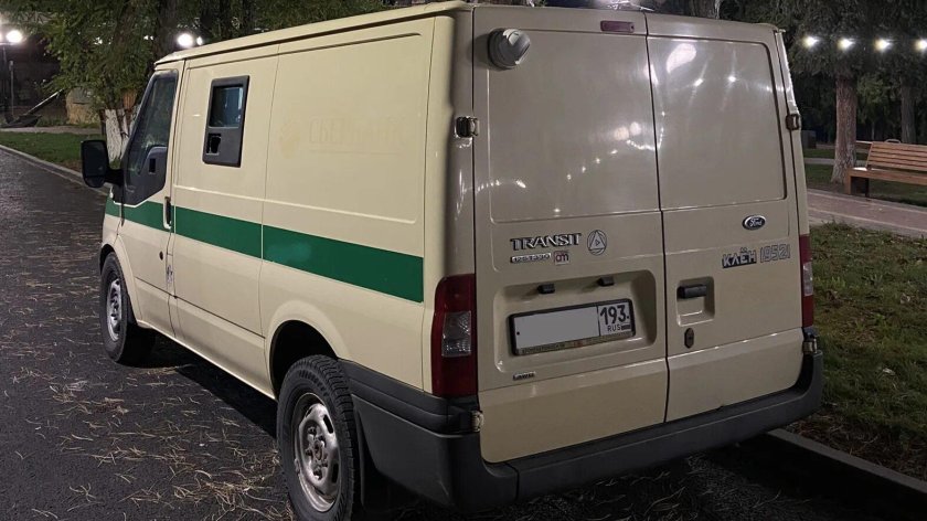 Ford Transit клен 19521