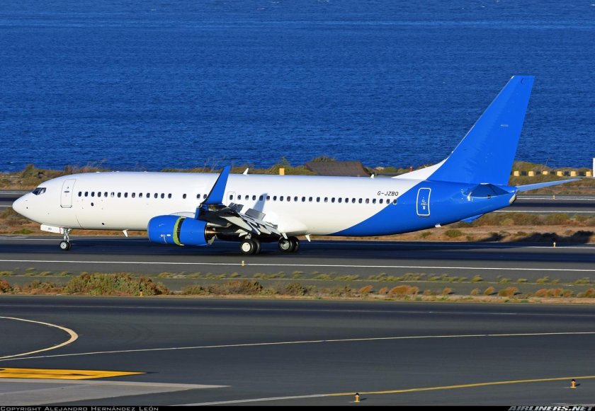 Boeing 737 8 lj