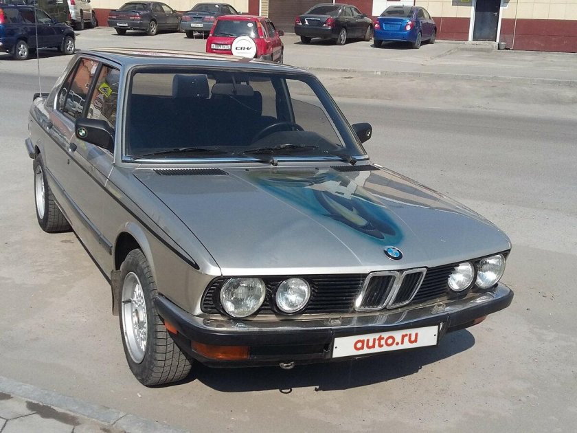 BMW e28 1983