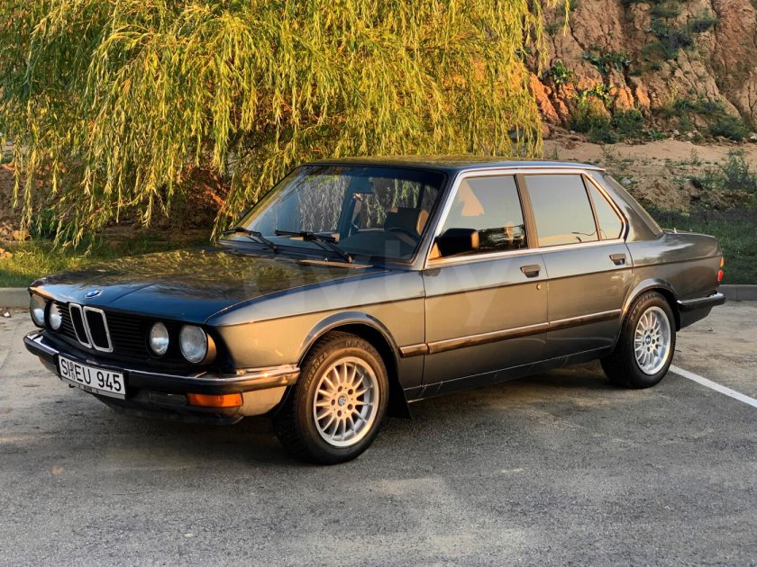 Bmw e28 528i
