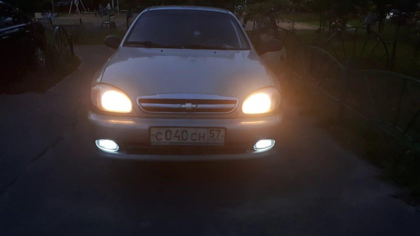 Противотуманные фары Шевроле Ланос