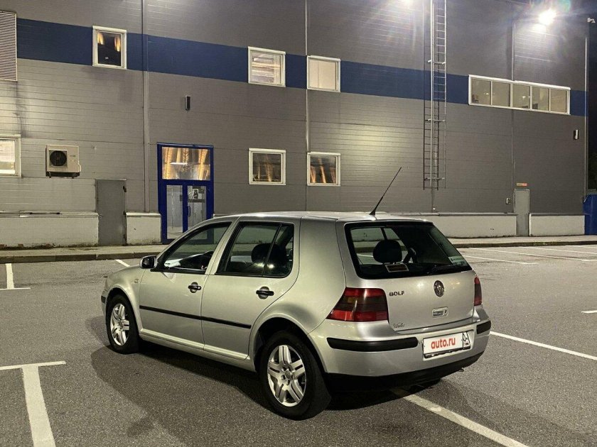 Volkswagen golf 4 серебристый