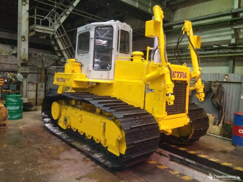 Бульдозер ЧЕТРА т11