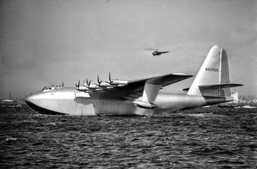 Самолёт Геркулес Говарда Хьюза