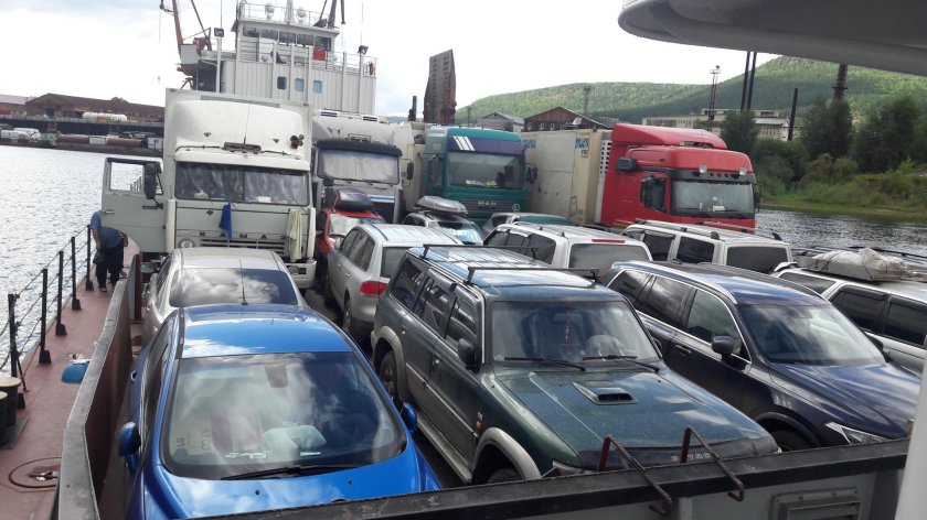 Паром Усть-Кут Ленск