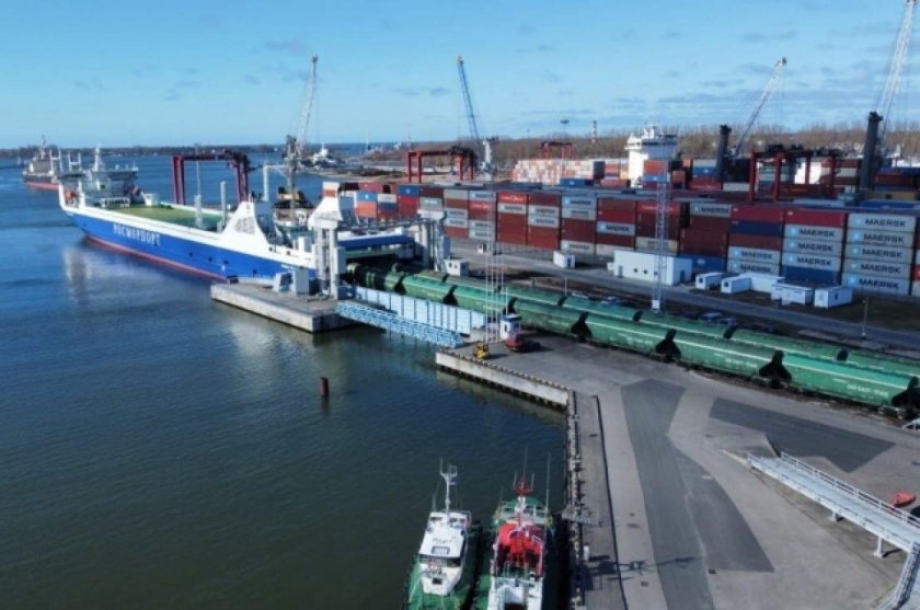 Паром Маршал Рокоссовский Усть-Луга