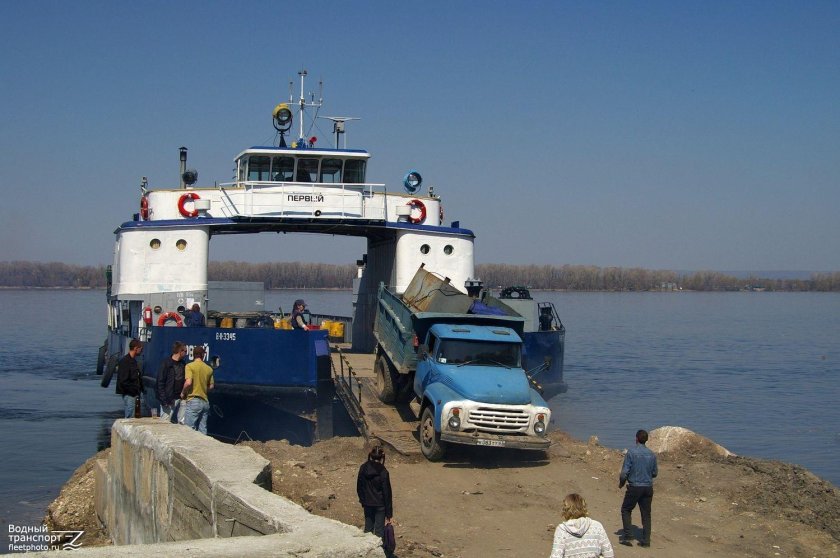 Речной паром