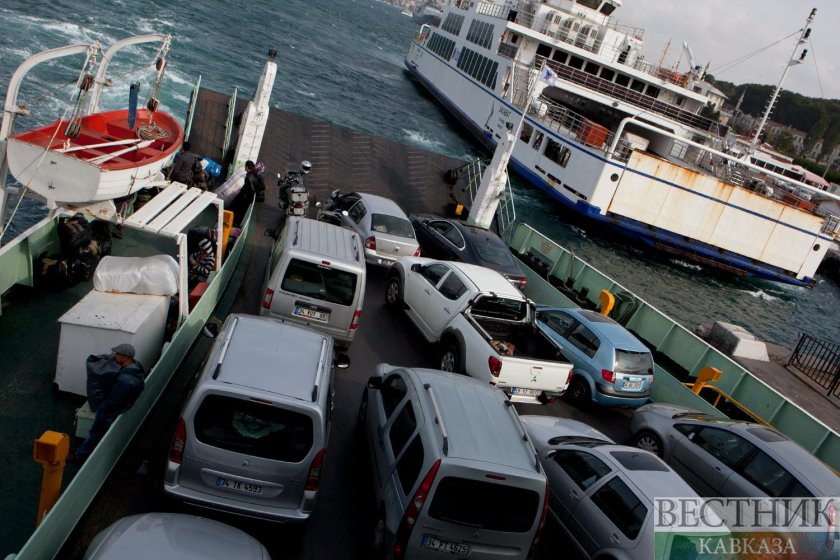 Паром для машин